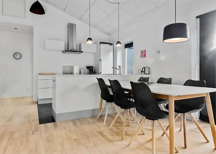 0392-romo-sonderby-huk-2 *